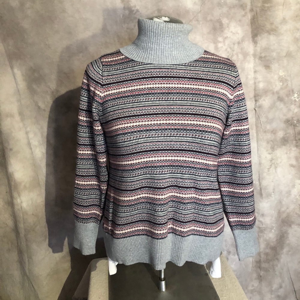LL BEAN WOMENS SWEATER SIZE SMALL